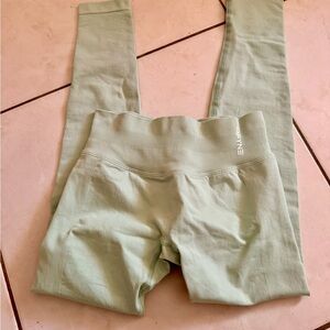 Dfyne impact leggings